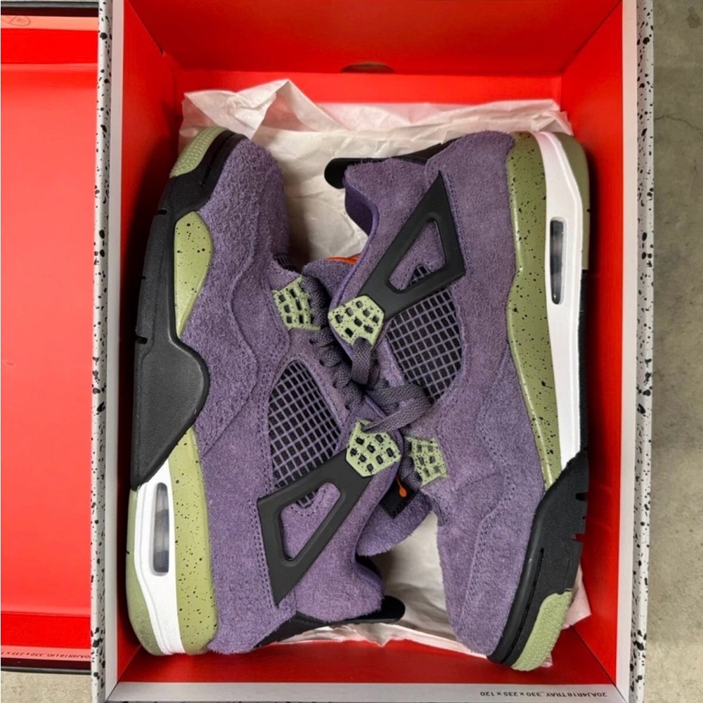 Jordan Sneakers Purple and Green Suede Retro Style